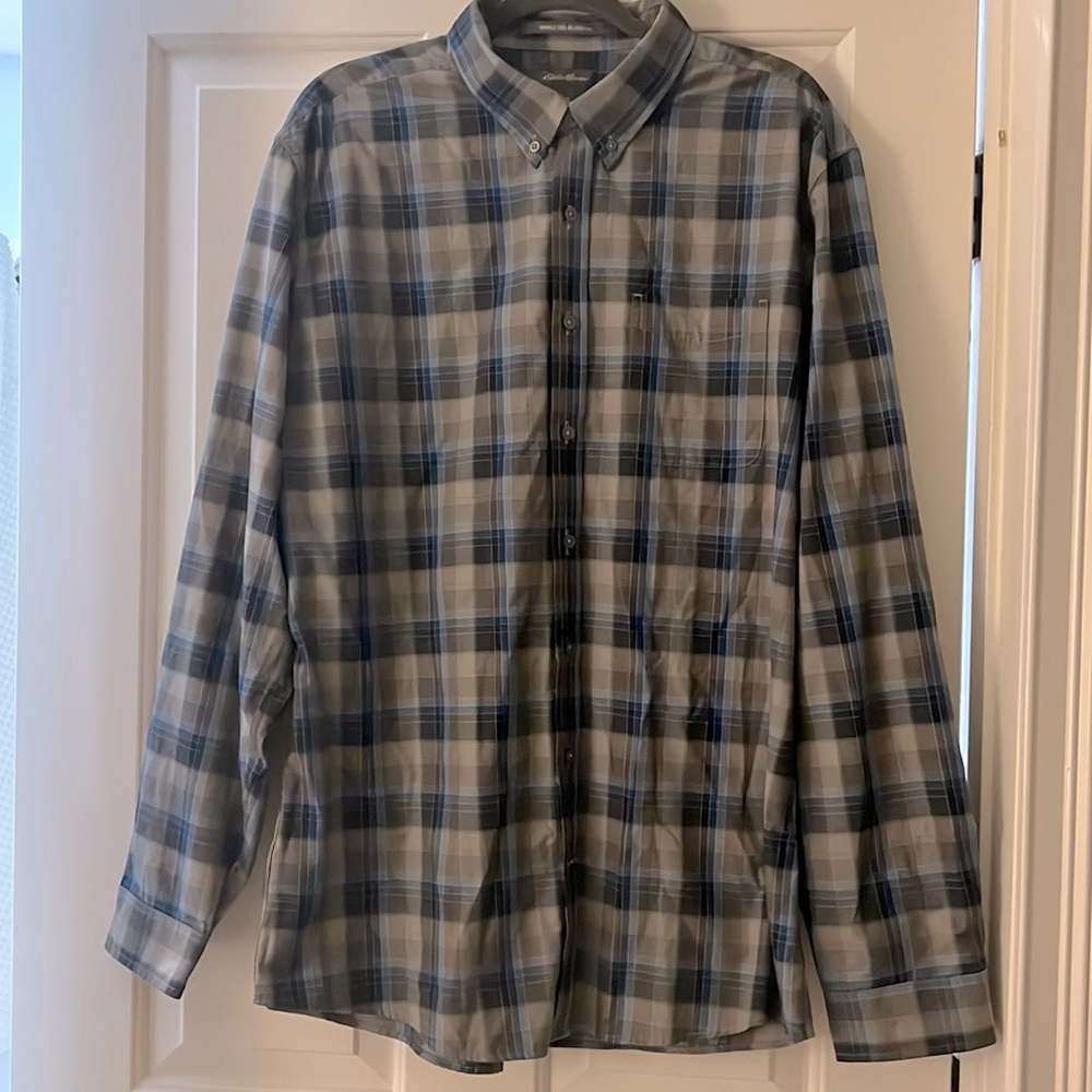 Eddie Bauer button down shirt- relaxed fit